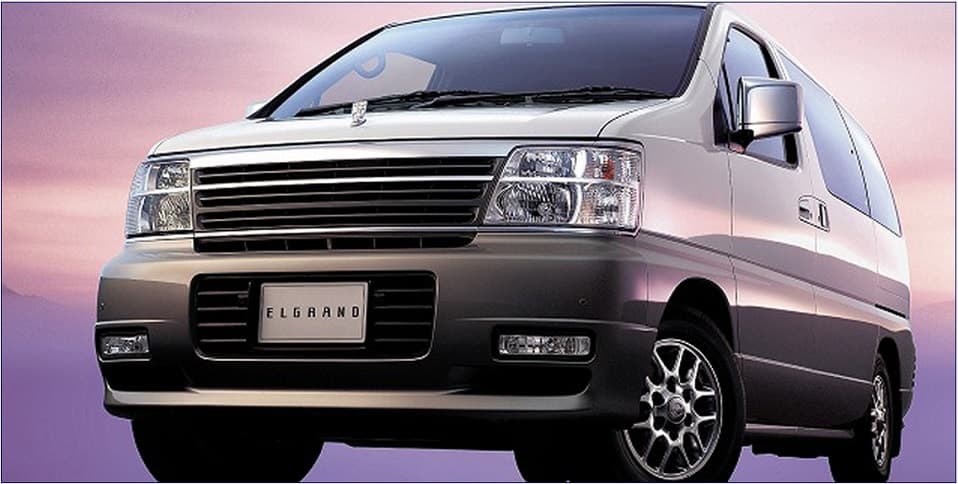 全車両6名様までご乗車できるミニバンです