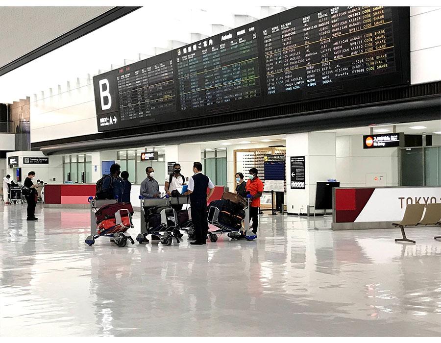 成田空港帰国者
