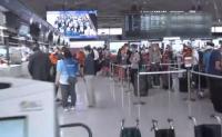 成田空港出発ゲート オリンピック