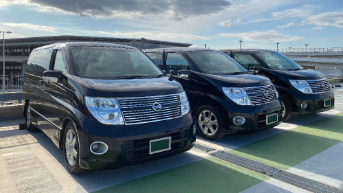 全車種 大型ミニバン(ワゴン車)を採用